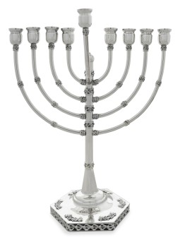 חנוכייה בעיצוב פיליגרן קלאסי בעבודת יד, מתנות לחנוכה, ישראל